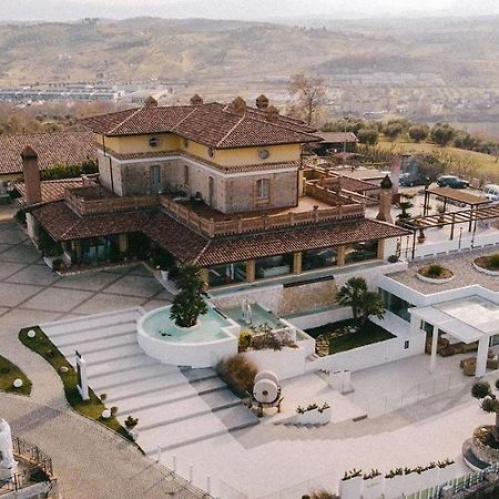 Una Hotels Tenuta Contessa Farm & Spa Cosenza 蒙塔尔托乌富戈 外观 照片